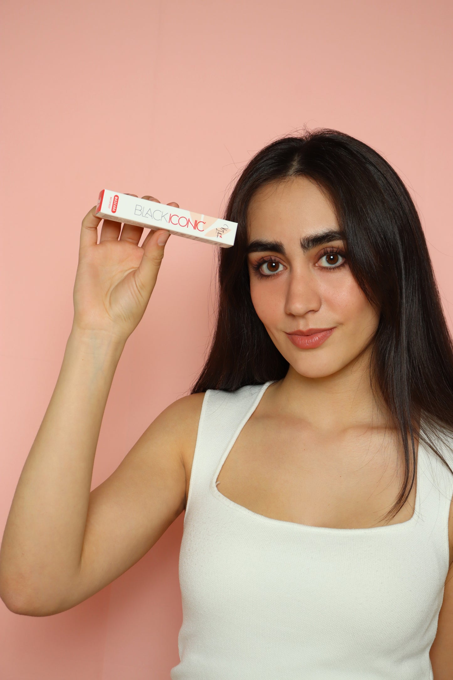 BLACK ICONIC MASCARA