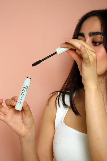 BLACK ICONIC MASCARA